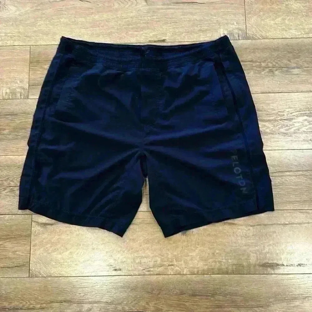 PELOTON Men’s Cycling Shorts Size XL in Good Condition